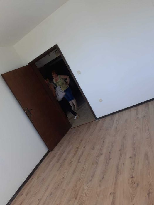 Продава се Двустаен апартамент в Каварна - 89 кв.м за 675 €/кв.м - Снимка #3