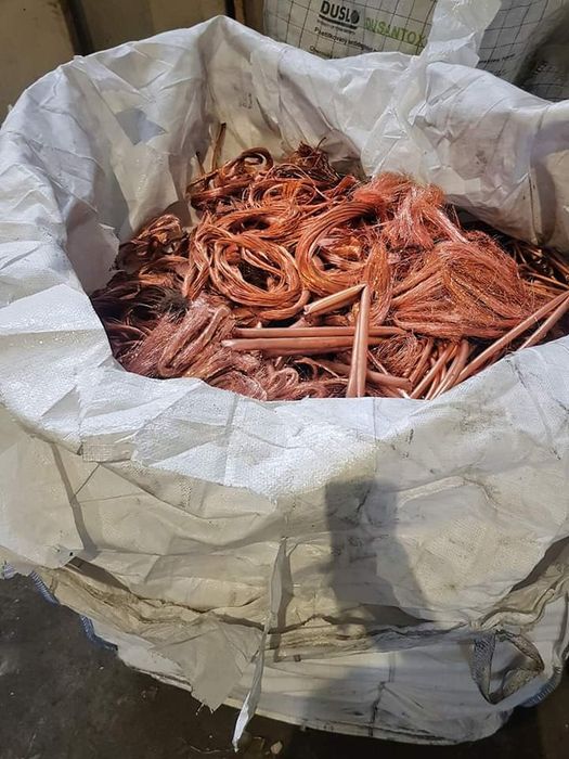 aluminiu cupru bronz plub bateri  mașin fier vechi catalizator dpf