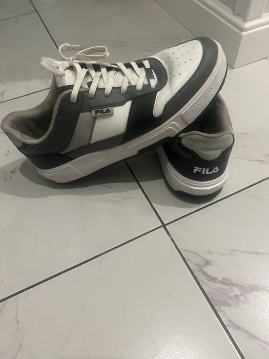 Крассовки 43-44 р