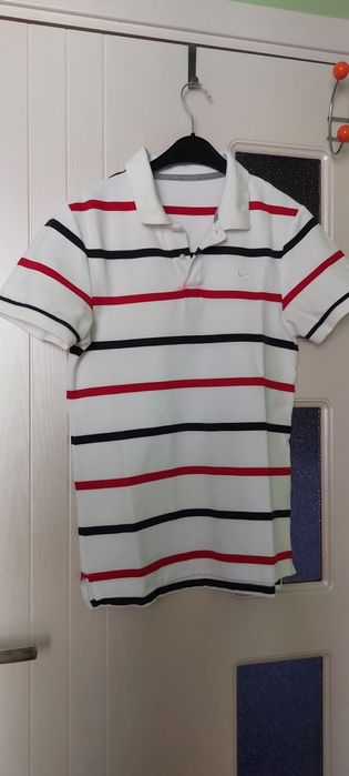 Tricou Nike nou..