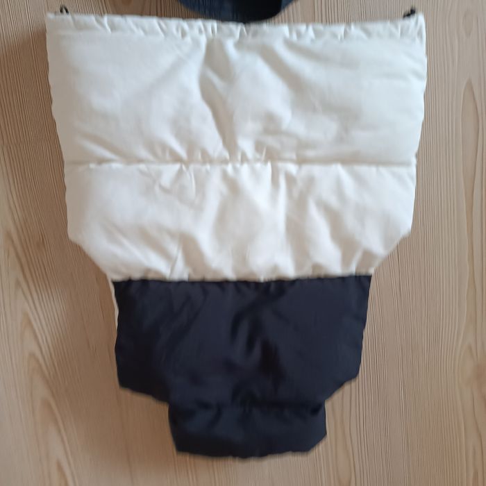 7-8 г.  Разкошен лот Adidas и елек