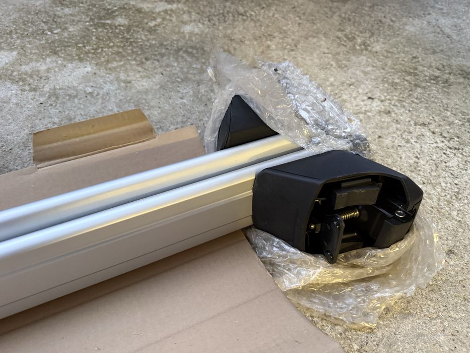 Audi Q5 напречни греди за багажник ( фабрични)