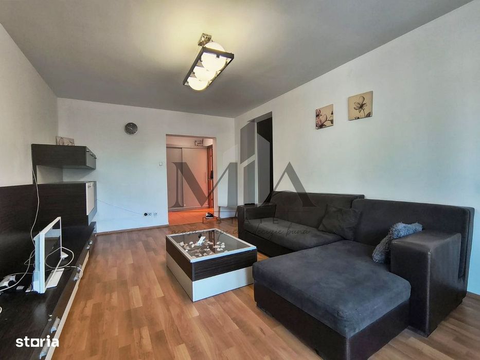 Apartament cu 2 camere de vanzare, Prima Nufarul, Oradea.
