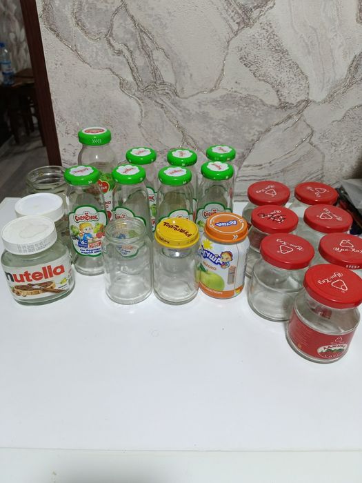Продам стеклянные банки винтовые