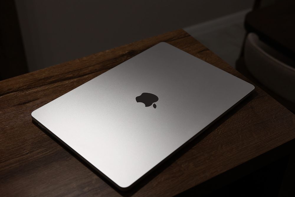 Macbook Air m2 15 inch