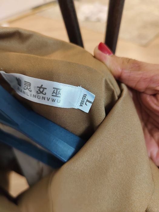 Продам пиджак, костюм женский