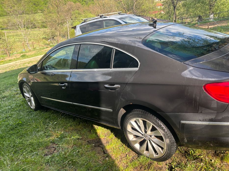 Vând Volkswagen Passat CC 2009 – 2.0 TDI 170 CP DSG – Euro 5