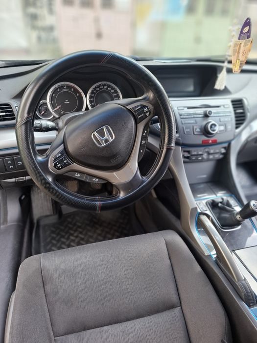 Vând Honda Accord berlină,an 2008, e4, diesel.