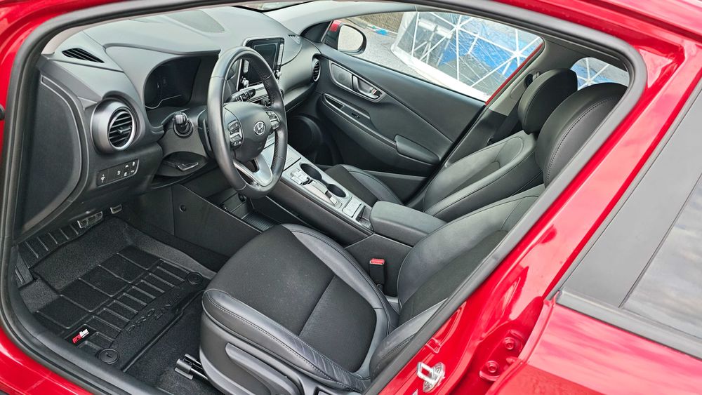 Hyundai Kona Electic 204ks 64KW Tecno