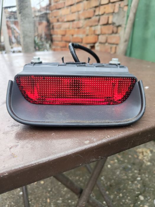 Honda CR V  трети стоп,надписи