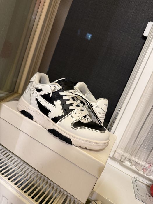 off white out of office marimea 42