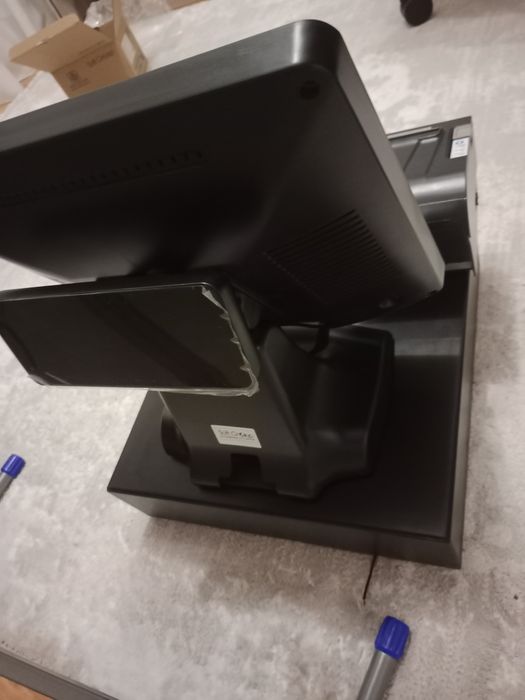 Продам моноблок сенсорные