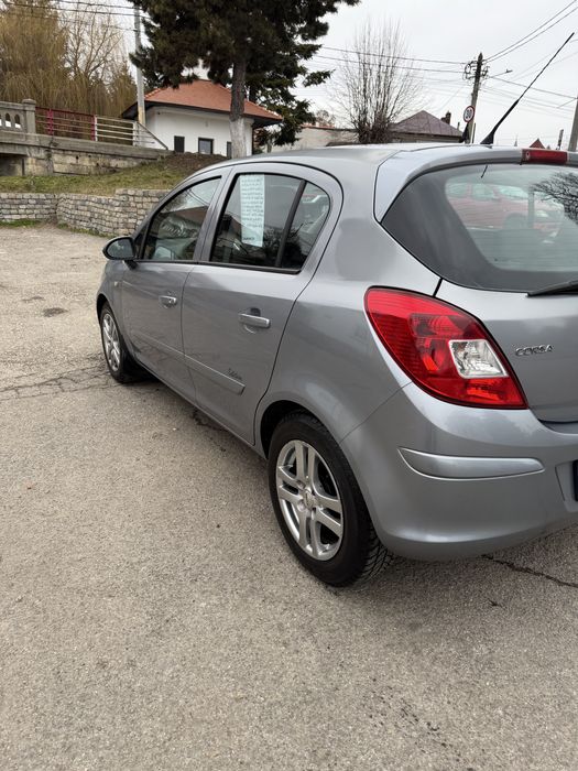 Opel Corsa , an 2007,Benzina, 80CP