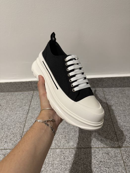 Alexander McQueen Tread Slick Low noi