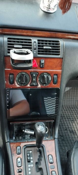 Продам мерс e230