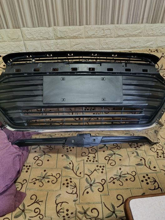 Продаю бампер. Новый