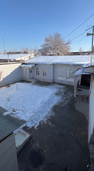 Olmazor tumani, Qorasaroyda xovli sotiladi
