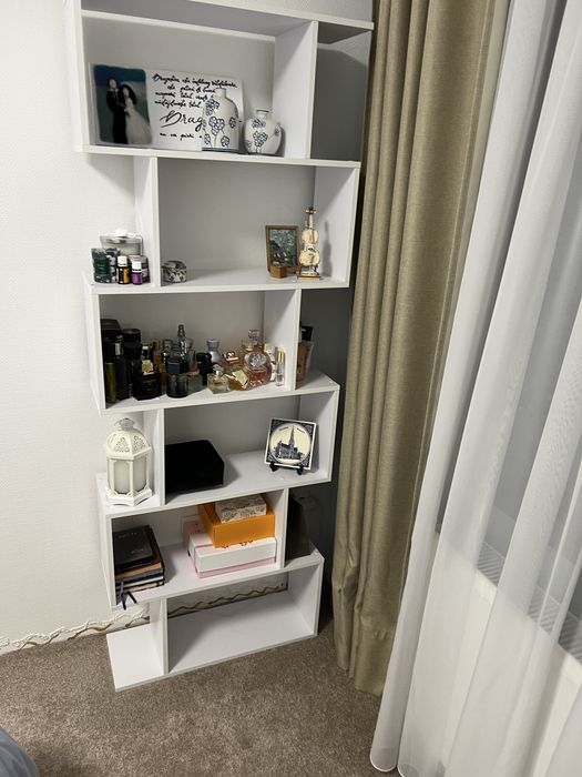 Raft biblioteca stare foarte buna