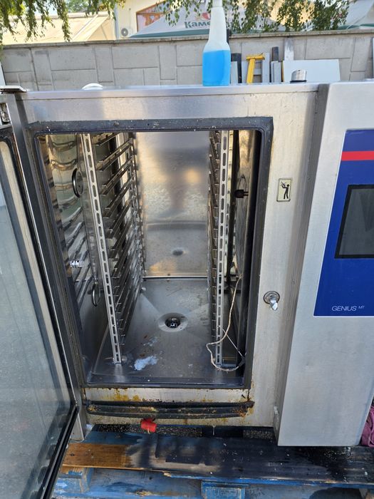 Италияска скара на ток80на70см на водна пара 4000лв