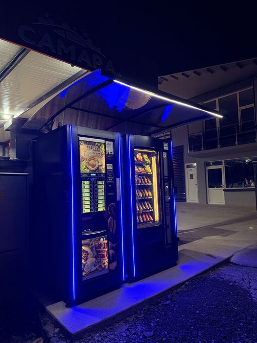 Кафе машини вендинг автомати сандъци тунинг врати спацио сфера астро