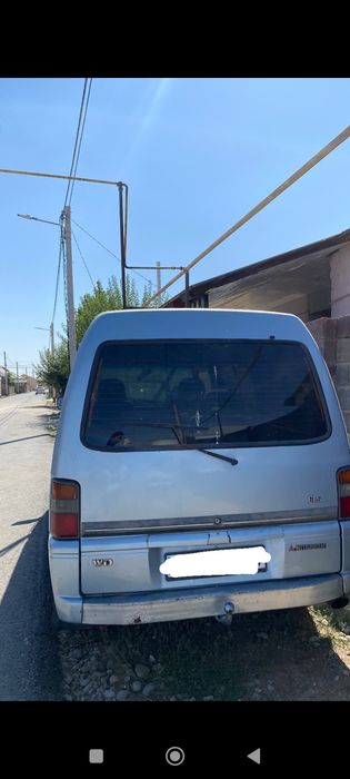 Mitsubishi Delicaа