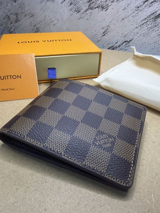 Портфейли Louis Vuitton