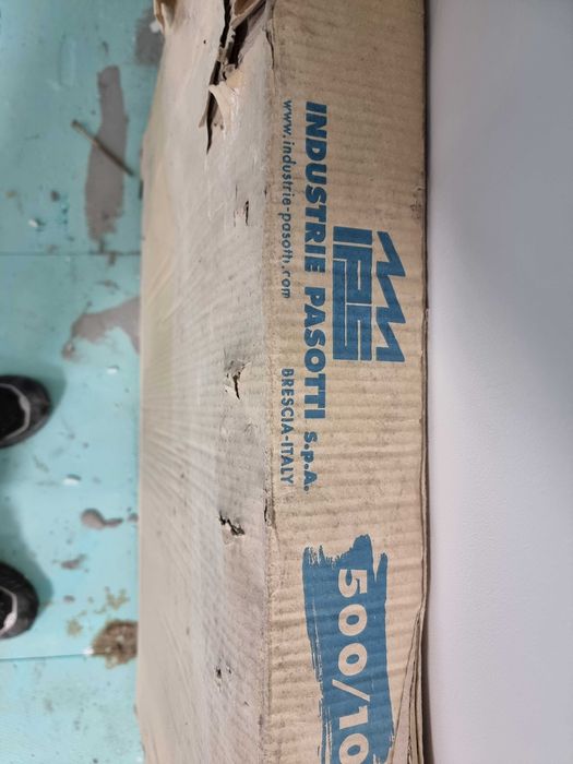 Алуминиев радиатор. Италиански.