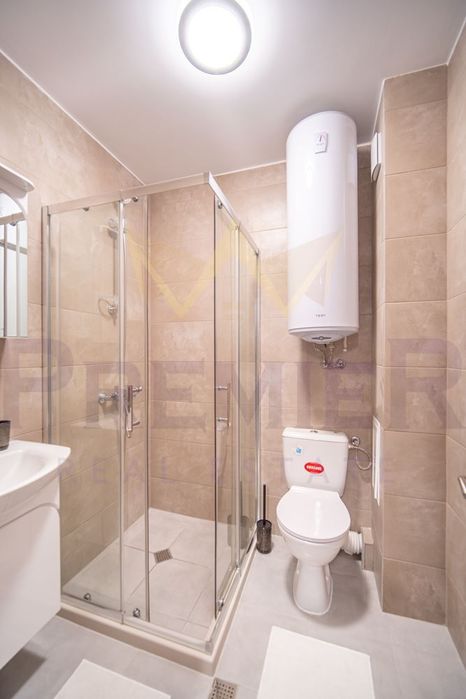 Продава се Двустаен апартамент в к.к. Св.Св. Константин и Елена - 49 кв.м за 1510 €/кв.м - Снимка #6