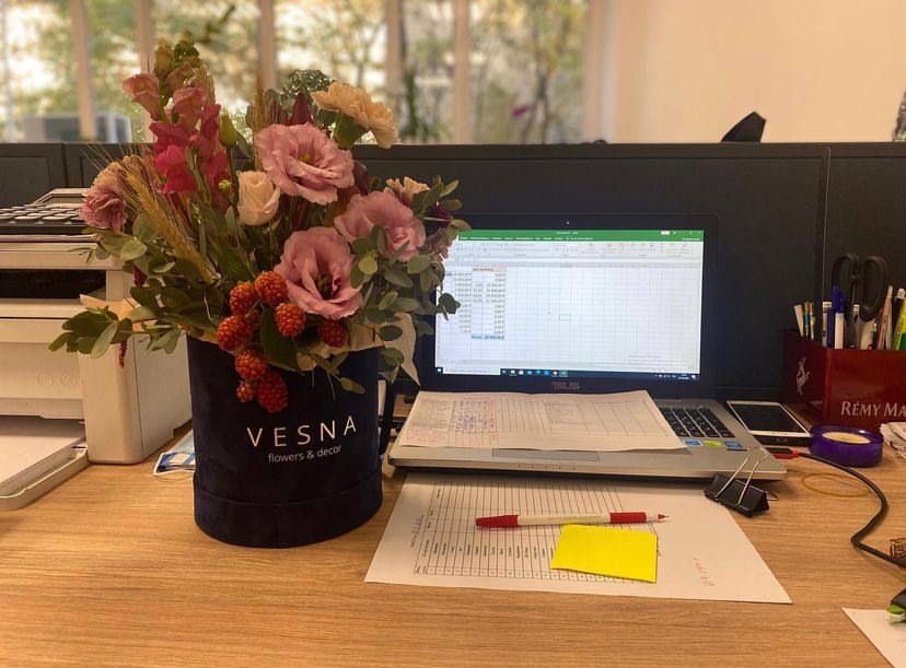 Продам офисные столы бенч система