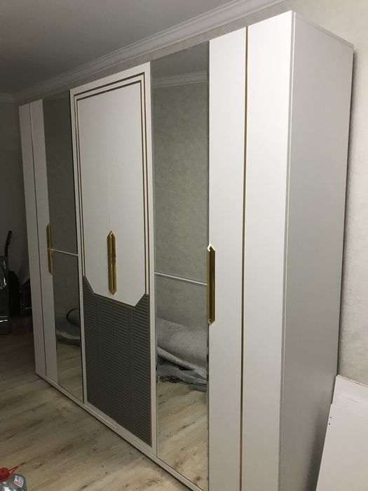 Услуги по сборке мебели. Сборщик мебели.