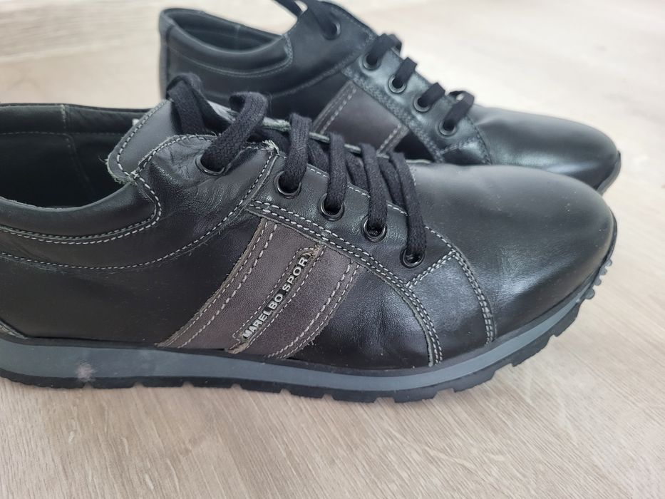 Pantofi piele,noi