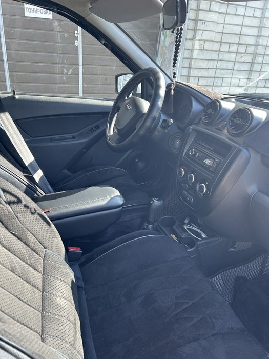 Продам машину LADA GRANTA