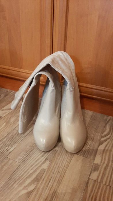 Продам сапоги осенние