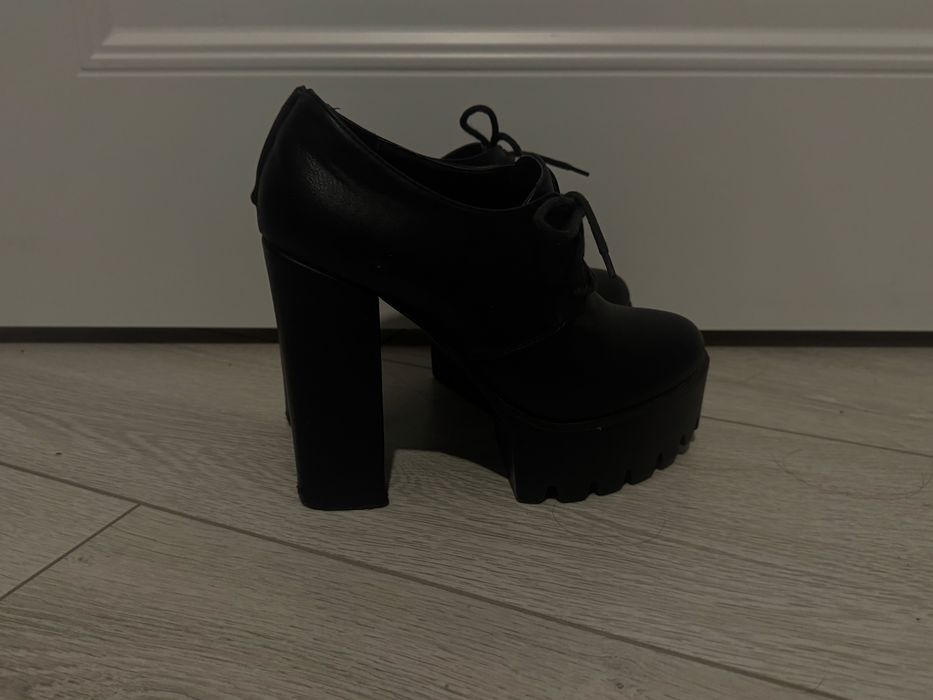 Продам ботильоны, туфли весенние, ботинки