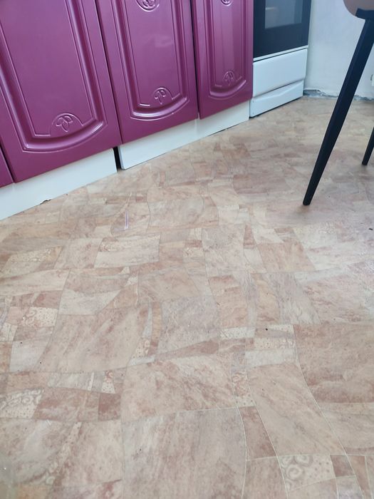 Линолеум б/у в хорошем состоянии