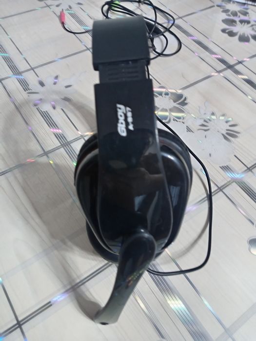 Продам. Наушники