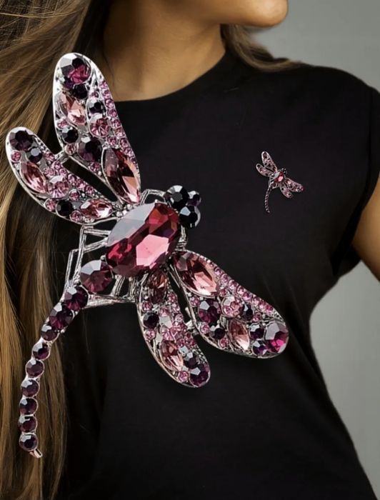 Яркие праздничные брошки 5-6см.