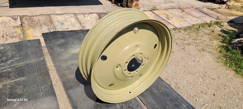 Джанта за трактор Болгар/Юмз