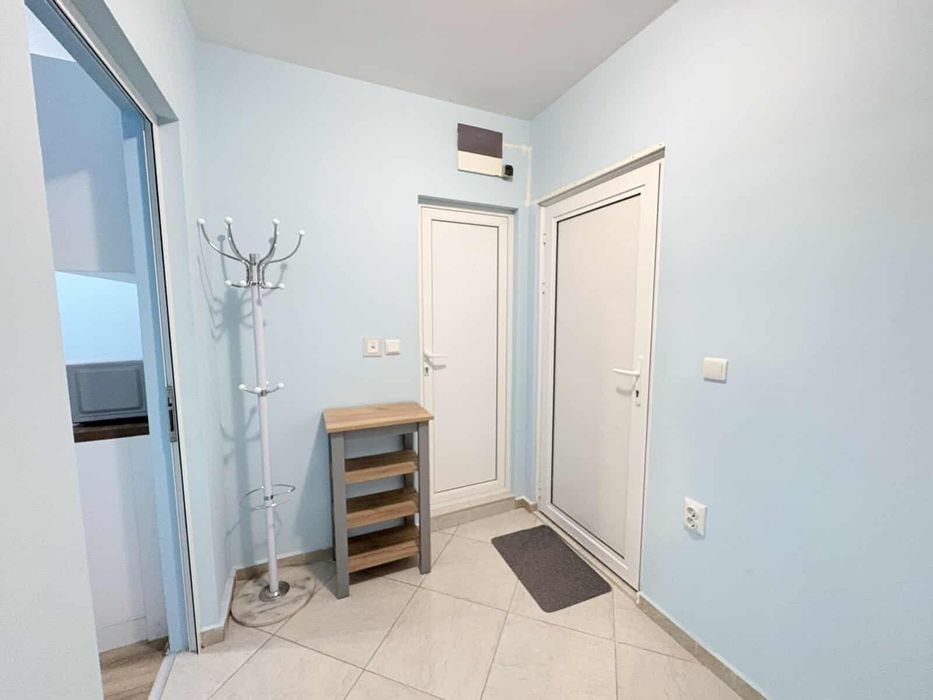 Дава се под наем Двустаен апартамент в Варна, Център - 54 кв.м за 680 € - Снимка #11