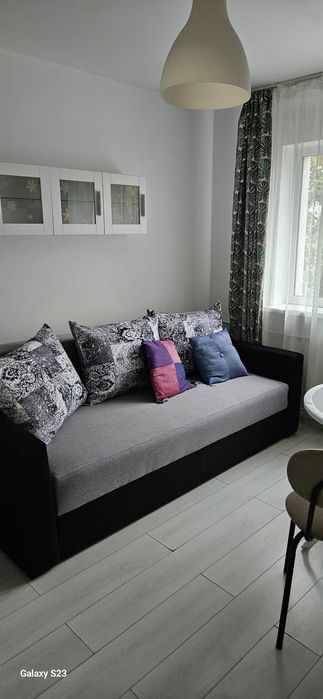 Închiriez garsonieră