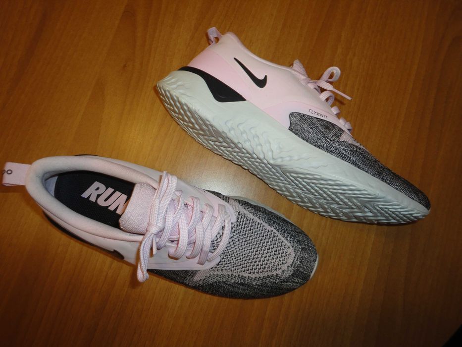 N39 Nike Odyssey/ластични дамски маратонки