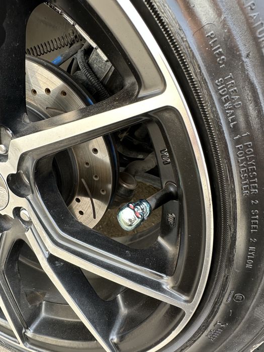 Колпачки на нипель универсальные декоративные тюнинг tuning