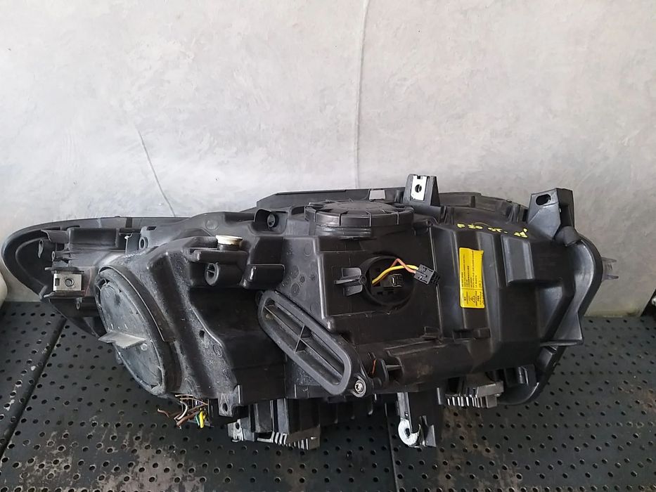 Far stanga xenon led angel eye bmw seria 1 f20 084441184l 084441182l 084441182l2x