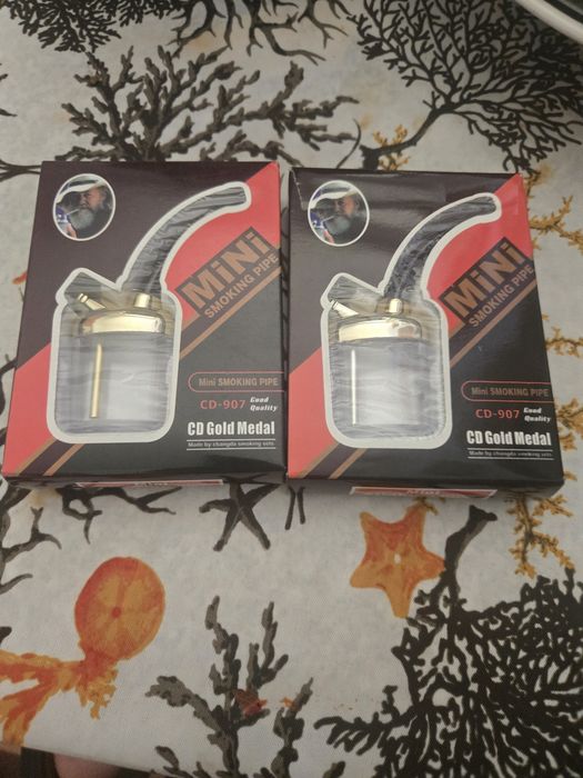 Pipa mini. 2 bucati se vand si separat