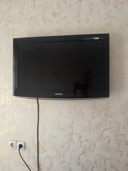 Телевизор жк samsung