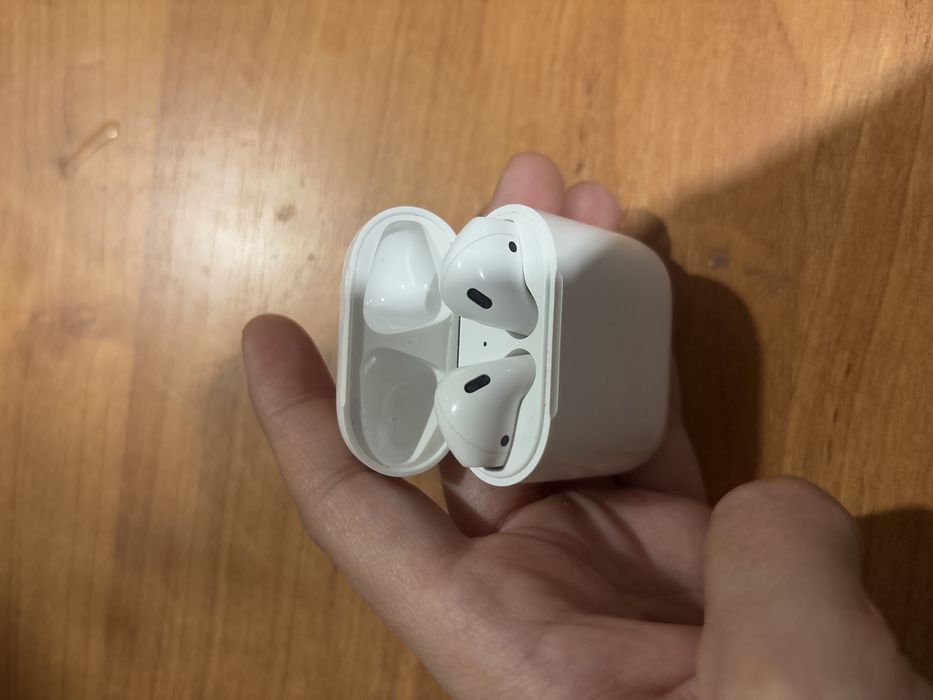 Продам наушники оригинал