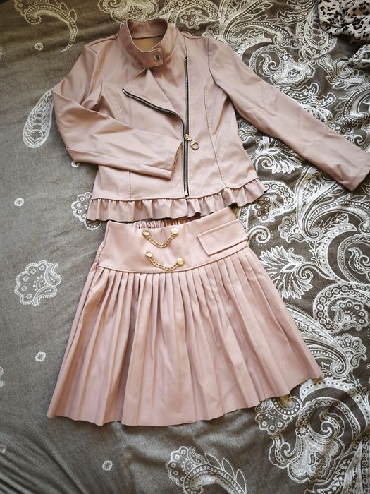 Детско кожено костюмче пола и яке 11/12г