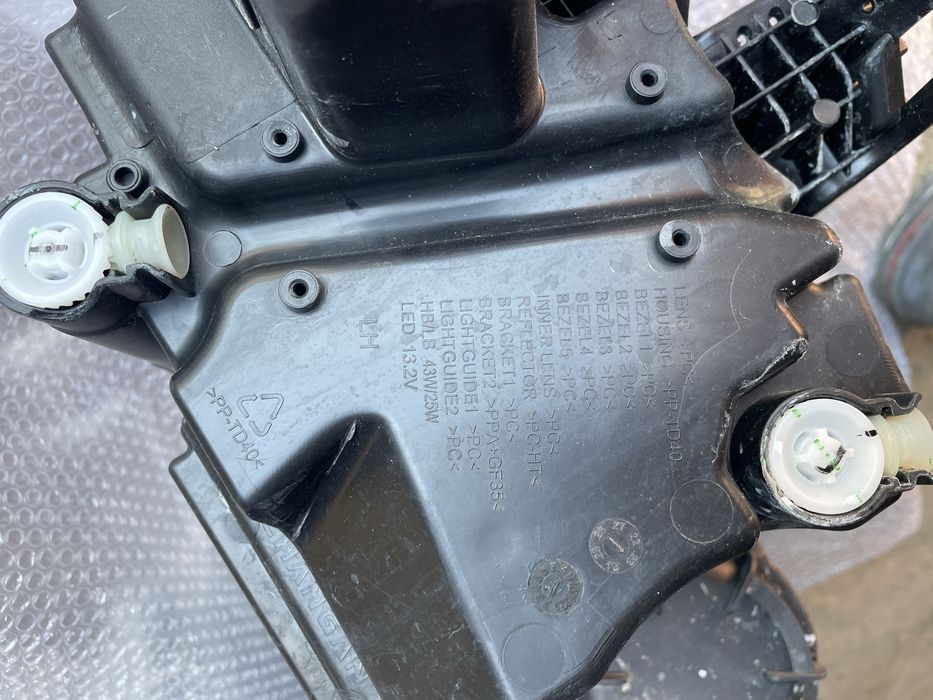 Фара водительская changan uni-v