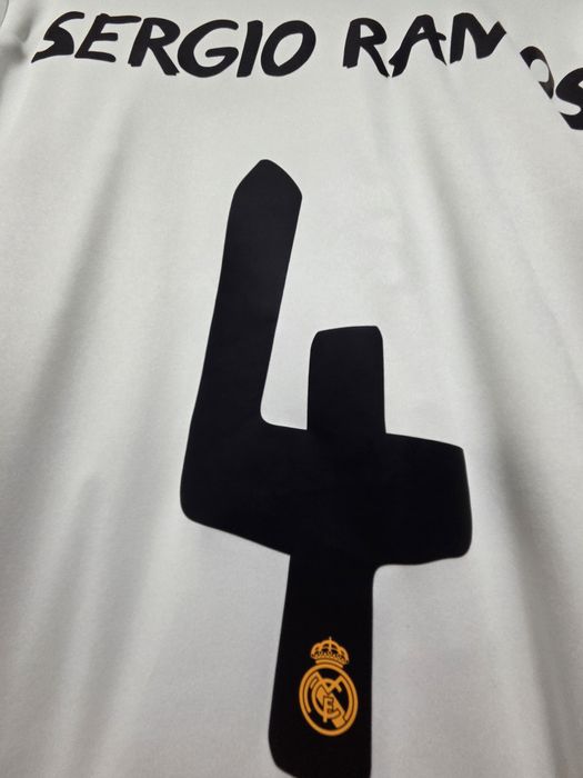 Оригинална тениска на Real Madrid сезон 2013/2014