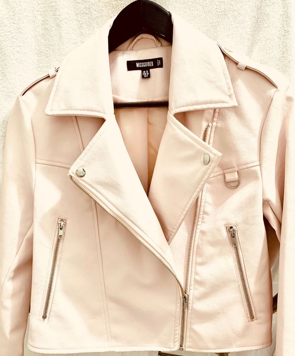 Продам куртку кожаную